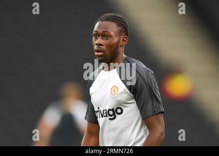 Alex Matos (Chelsea 52) échauffement lors du match du trophée EFL entre MK dons et Chelsea au Stadium MK, Milton Keynes le mardi 29 août 2023. (Photo : Kevin Hodgson | MI News) crédit : MI News & Sport / Alamy Live News Banque D'Images