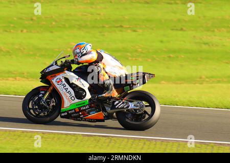 Week-end britannique Super Bike au Cadwell Park MSV 2023 Banque D'Images