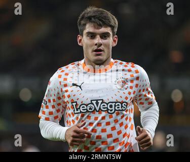 Rob Apter #25 de Blackpool lors du match de la Carabao Cup Wolverhampton Wanderers vs Blackpool à Molineux, Wolverhampton, Royaume-Uni, le 29 août 2023 (photo de Mark Cosgrove/News Images) Banque D'Images