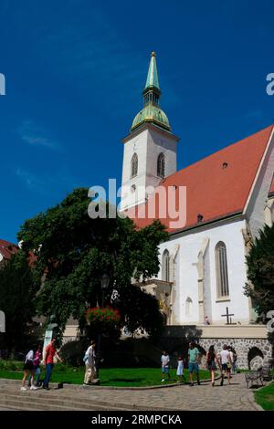 Bratislava, Slovaquie. 14 août 2023. Cathédrale Saint-Martin, cathédrale de l'archidiocèse catholique romain de Bratislava Banque D'Images