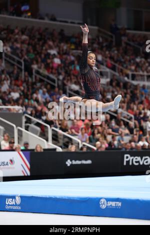 27 août 2023 : gymnaste Tiana Sumanasekera lors de la compétition senior féminine Day 2 aux Championnats américains de gymnastique 2023. La compétition se déroule au SAP Center de San Jose, en Californie. Melissa J. Perenson/CSM Banque D'Images