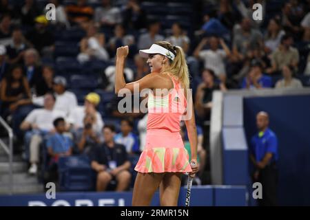 New York, États-Unis. 29 août 2023. La Belge Maryna Zanevska réagit lors d'un match de tennis entre la Belge Zanevska et la Belarus Sabalenka, au premier tour du simple féminin lors du tournoi de tennis US Open Grand Chelem 2023 à New York, USA, mardi 29 août 2023. BELGA PHOTO TONY BEHAR crédit : Belga News Agency/Alamy Live News Banque D'Images
