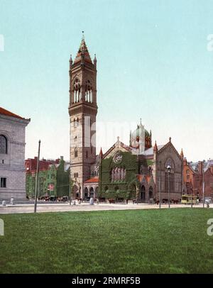 Old South Church ist ein 1874 errichtetes Kirchengebäude der United Church of Christ in der Stadt Boston im Bundesstaat Massachusetts der Vereinigten Staaten, USA, Historisch, Digital verbesserte Reproduktion eines Photochromedruck aus dem Jahre 1898 / Old South Church est un bâtiment de l'église United Church of Christ construit en 1874 dans la ville de Boston dans l'état du Massachusetts aux États-Unis, États-Unis, reproduction historique, numériquement améliorée d'une impression photochrome de 1898 Banque D'Images