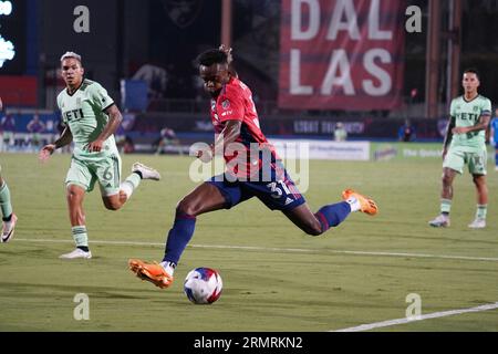 Frisco, États-Unis. 26 août 2023. Frisco, Texas, États-Unis : l'attaquant du FC Dallas Eugene Ansah en action lors du match MLS entre le FC Dallas et l'Austin FC a joué au Toyota Stadium le samedi 26 août 2023. (Photo de Javier Vicencio/Eyepix Group/Sipa USA) crédit : SIPA USA/Alamy Live News Banque D'Images