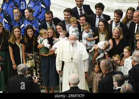 Cité du Vatican, Italie. 30 août 2023. Pape François lors de l’audience générale du 30 août 2023, Aula Paolo VI, Cité du Vatican. Crédit : Live Media Publishing Group/Alamy Live News Banque D'Images