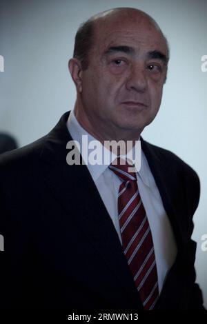 AKTUELLES ZEITGESCHEHEN Verschwundene Studenten in Mexiko : Polizei fasst fluechtigen Buergermeister (141105) - MEXICO, 4 novembre 2014 -- Jesus Murillo Karam, chef du bureau du procureur général, assiste à une conférence de presse sur la détention de l ex-maire d Iguala Jose Luis Abarca et de son épouse Maria de los Angeles Pineda à Mexico, capitale du Mexique, le 4 novembre 2014. Mardi, les autorités mexicaines ont capturé un ancien maire fugitif recherché pour son rôle dans l'enlèvement de 43 étudiants fin septembre. L ex-maire d Iguala, dans l État de Guerrero, au sud du Mexique, Jose Luis Abar Banque D'Images
