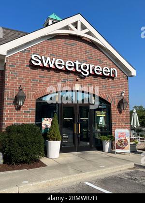 Extérieur de Sweetgreen, une chaîne américaine de restaurants rapides et décontractés qui sert des salades et d'autres options saines. Banque D'Images