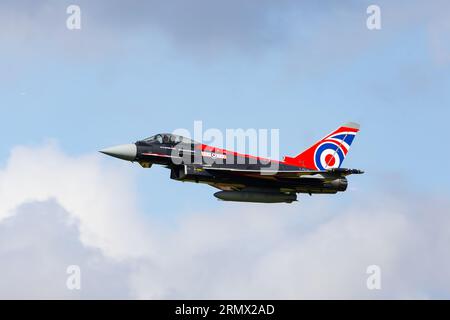 RAF Typhoon Display Team Blackjack jet de RAF Coningsby. Banque D'Images