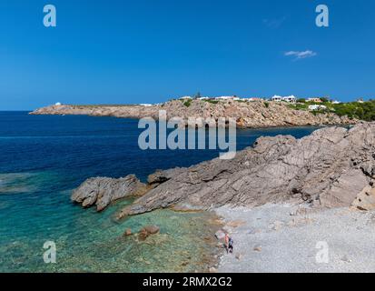 Une plage isolée à Arenal d'en Castell Menorca Espagne Banque D'Images