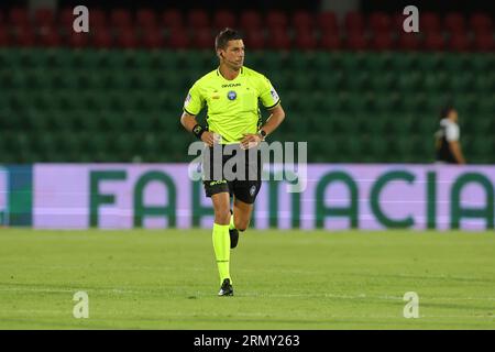 Terni, Italie. 30 août 2023. Arbitre Manganiello pendant Ternana Calcio vs US Cremonese, match italien de football Serie B à Terni, Italie, août 30 2023 crédit : Agence de photo indépendante/Alamy Live News Banque D'Images