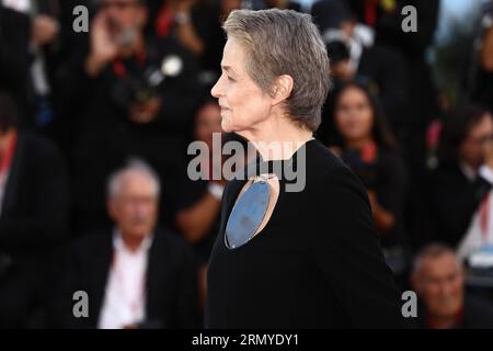 30 août 2023, Venise, Vénétie, Italie : CHARLOTTE RAMPLING assiste au tapis rouge de la cérémonie d'ouverture du 80e Festival du film de Venise à Lido di Venezia, Italie (crédit image : © Mickael Chavet/ZUMA Press Wire) USAGE ÉDITORIAL SEULEMENT! Non destiné à UN USAGE commercial ! Banque D'Images