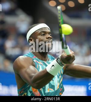 30 août 2023 : Frances Tiafoe (USA) a battu Sebastian Ofner (AUT) 6-3, 6-1, 6-4, à l'US Open au Billy Jean King Ntional tennis Center à Flushing, Queens, New York/USA © Grace Schultz/csm Banque D'Images