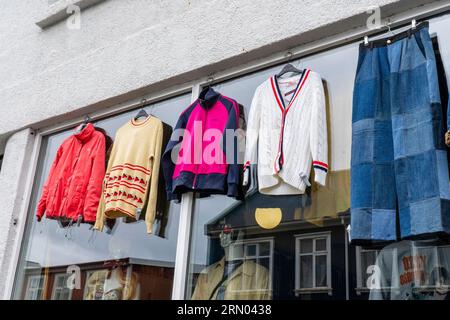 Extérieur de Sputnik Vintage Store à Reykjavik, Islande. Vêtements de rue et accessoires d'occasion des années 80 et 90 Banque D'Images