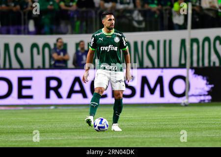 São Paulo (SP), 30 août 2023 - Futebol/PALMEIRAS-DEPORTIVO PEREIRA (col) - Luan de Palmeiras - match entre Palmeiras et Deportivo Pereira (col), valable pour le match retour, des quarts de finale de la Copa Libertadores de América, qui se tient à l'Allianz Arena, zone ouest de São Paulo, dans la nuit de ce mercredi, 30. (Photo : Eduardo Carmim/Alamy Live News) Banque D'Images