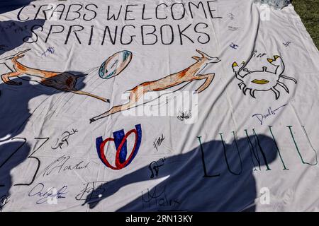 Lumio, France. 30 août 2023. Afrique du Sud joueur lors de la séance d'entraînement de l'équipe à Lumio, en Corse, sur l'île méditerranéenne française de Corse le 30 août 2023, avant la coupe du monde de rugby 2023 en France. Les champions du monde sud-africains de rugby poursuivent leur préparation en Corse, eux qui font de la Corse un pays hôte pour cette préparation à la coupe du monde. La Ligue Corse de Rugby avait prévu que les fans de ce sport se retrouvent à Lumio pour assister à l’entraînement des Springboks. Photo de Shootpix/ABACAPRESS.COM crédit : Abaca Press/Alamy Live News Banque D'Images