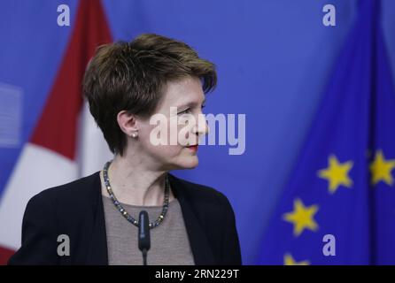 (150202) -- BRUXELLES, le 2 février 2015 -- la Présidente de la Confédération suisse Simonetta Sommaruga prend la parole lors d'une conférence de presse après avoir rencontré le Président de la Commission européenne au siège de la Commission européenne à Bruxelles, Belgique, le 2 février 2015. Zhou Lei) BELGIQUE-UE-SUISSE ?? PUBLICATIONxNOTxINxCHN Bruxelles février 2 2015 la Présidente de la Confédération suisse Simonetta Sommaruga prend la parole lors d'une conférence de presse après une rencontre avec le Président de la Commission européenne AU siège de la Commission européenne à Bruxelles Belgique LE 2 2015 février Zhou Lei Belgium eu Switzerland PUBLICATIONxNOTx Banque D'Images