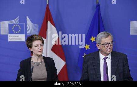 150202 -- BRUXELLES, le 2 février 2015 -- le président de la Commission européenne Jean-Claude Juncker R et la présidente de la Confédération suisse Simonetta Sommaruga assistent à une conférence de presse au siège de la Commission européenne à Bruxelles, Belgique, le 2 février 2015. Zhou Lei BELGIQUE-UE-SUISSE PUBLICATIONxNOTxINxCHN Banque D'Images