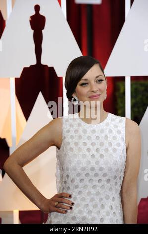 (150223) -- LOS ANGELES, 22 février 2015 -- l'actrice Marion Cotillard arrive pour le tapis rouge de la 87e cérémonie des Oscars au Dolby Theater de Los Angeles, aux États-Unis, le 22 février 2015.) US-LOS ANGELES-OSCARS-RED CARPET YangxLei PUBLICATIONxNOTxINxCHN Los Angeles février 22 2015 l'actrice Marion Cotillard arrive pour le tapis rouge de la 87e cérémonie des Oscars AU Dolby Theatre de Los Angeles aux États-Unis LE 22 2015 février U.S. Los Angeles Oscars Red Carpet PUBLICATIONxNOTxINxCHN Banque D'Images