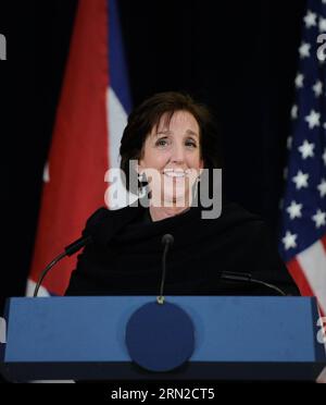 POLITIK USA-Kuba-Annäherung - PK nach der zweiten Gesprächsrunde zwischen Washington und Havanna - Roberta Jacobson, secrétaire adjointe américaine pour l'hémisphère occidental, prend la parole lors d'une conférence de presse après la deuxième série de pourparlers entre Washington et la Havane pour rétablir les relations diplomatiques, à Washington D.C., capitale des États-Unis, le 27 février 2015. Roberta Jacobson a déclaré vendredi qu'elle était optimiste que les États-Unis et Cuba pourraient ouvrir des ambassades avant le Sommet des Amériques prévu pour le 10 au 11 avril. États-Unis-WASHINGTON D.C.-CUBA-PRESS CONFERENCE BaoxDandan PUBLICATIONxNOTxINxCHN po Banque D'Images