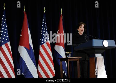 POLITIK USA-Kuba-Annäherung - PK nach der zweiten Gesprächsrunde zwischen Washington und Havanna - Roberta Jacobson, secrétaire adjointe américaine pour l'hémisphère occidental, prend la parole lors d'une conférence de presse après la deuxième série de pourparlers entre Washington et la Havane pour rétablir les relations diplomatiques, à Washington D.C., capitale des États-Unis, le 27 février 2015. Roberta Jacobson a déclaré vendredi qu'elle était optimiste que les États-Unis et Cuba pourraient ouvrir des ambassades avant le Sommet des Amériques prévu pour le 10 au 11 avril. États-Unis-WASHINGTON D.C.-CUBA-PRESS CONFERENCE BaoxDandan PUBLICATIONxNOTxINxCHN po Banque D'Images