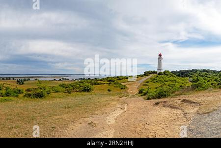 Panorama du paysage sur l'île de Hiddensee située dans la mer Baltique avec le phare Dornbusch, Allemagne Banque D'Images
