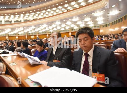 (150311) -- BEIJING, le 11 mars 2015 -- la quatrième réunion plénière de la troisième session du 12e Comité national de la Conférence consultative politique du peuple chinois (CCPPC) se tient au Grand Hall du peuple à Beijing, capitale de la Chine, le 11 mars 2015.) (Yxb) (DEUX SESSIONS) CHINE-BEIJING-CPPCC-QUATRIÈME RÉUNION PLÉNIÈRE (CN) WangxJianhua PUBLICATIONxNOTxINxCHN Beijing Mars 11 2015 la quatrième réunion plénière de la troisième session du 12e Comité national des célébrités chinoises Conférence consultative politique S la CPPCC EST le héros AU Grand Hall des célébrités de BEI Banque D'Images