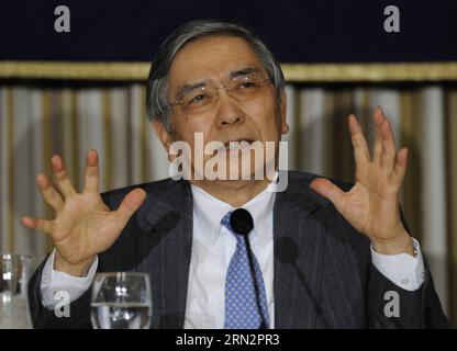 (150320) -- TOKYO, le 20 mars 2015 -- Haruhiko Kuroda, gouverneur de la Banque du Japon (BOJ), assiste à une conférence de presse à Tokyo, Japon, le 20 mars 2015. Kuroda a dit que la plus grande leçon de l'expérience du Japon est que le mieux est de ne pas tomber dans la déflation en premier lieu, car il y a le danger que, une fois l'économie tombée dans elle, la déflation se prolonge, deuxième année après la politique d assouplissement monétaire de la BOJ. ) JAPAN-TOKYO-BOJ-PRESS CONFERENCE Stringer PUBLICATIONxNOTxINxCHN Tokyo Mars 20 2015 Banque du Japon le gouverneur de la BOJ Haruhiko Kuroda assiste à une conférence de presse à Tokyo Japan Ma Banque D'Images