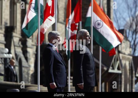 (150415) -- OTTAWA, le 15 avril 2015 -- le Premier ministre du Canada Stephen Harper(L) tient une cérémonie de bienvenue pour le Premier ministre indien Narendra Modi sur la Colline du Parlement, à Ottawa, au Canada, le 15 avril 2015.) CANADA-OTTAWA-PM-REUNION DavidxKawai PUBLICATIONxNOTxINxCHN Ottawa 15 2015 avril les premiers ministres du Canada Stephen Harper tiennent une cérémonie de bienvenue pour les premiers ministres indiens Narendra modes SUR la Colline du Parlement à Ottawa Canada LE 15 2015 avril Canada Ottawa PM Meeting PUBLICATIONxNOTxINxCHN Banque D'Images