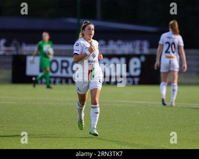 Oud Heverlee, Belgique. 26 août 2023. ELISA Carravetta (47) de l'OHL photographiée lors d'un match de football féminin entre Oud Heverlee Leuven et White Star Woluwe lors de la 1e journée de la saison 2023 - 2024 de Belgian Lotto Womens Super League, le 26 août 2023 à Oud-Heverlee, Belgique. Crédit : Sportpix/Alamy Live News Banque D'Images