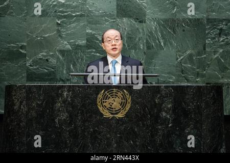 (150505) -- NEW YORK, 5 mai 2015 -- Liu Jieyi, représentant permanent de la Chine auprès des Nations Unies, prend la parole lors d une réunion spéciale de l Assemblée générale des Nations Unies pour commémorer toutes les victimes de la Seconde Guerre mondiale au siège des Nations Unies à New York le 5 mai 2015. Une réunion spéciale de l'Assemblée générale des Nations Unies (AG) a débuté ici mardi pour commémorer les victimes de la Seconde Guerre mondiale. Un-NEW YORK-WWII-COMMÉMORATION LixMuzi PUBLICATIONxNOTxINxCHN New York Mai 5 2015 Liu Jieyi Chine Représentant permanent de S aux Nations Unies prend la parole lors d'une réunion spéciale de l'Assemblée générale des Nations Unies pour commémorer toutes les victimes de W Banque D'Images