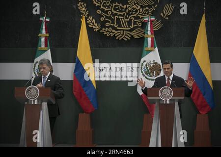 (150508) -- MEXICO, le 8 mai 2015 -- le président mexicain Enrique Pena Nieto et le président colombien Juan Manuel Santos assistent à une conférence de presse à Mexico, capitale du Mexique, le 8 mai 2015. Alejandro Ayala) (da) MEXICO-MEXICO CITY-COLOMBIA-POLITICS-VISIT e AlejandroxAyala PUBLICATIONxNOTxINxCHN 150508 Mexico City May 8 2015 Mexico le Président Enrique Pena Nieto et le Président colombien Juan Manuel Santos assistent à une conférence de presse à Mexico City capitale du Mexique LE 8 2015 mai Alejandro Ayala Mexico Mexico City Colombia POLITICS visit e AlejandroxAyala PUBLICATIONXNOTXNOTXINXCHN Banque D'Images