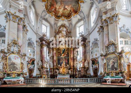 Intérieur de l'église de pèlerinage Basilique Vierzehnheiligen, Bad Staffelstein, Suisse franconienne, haute-Franconie, Franconie, Bavière, Allemagne Banque D'Images