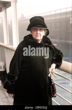 Sociologist, suffragette, social worker, philosopher, and Nobel Peace Prize winner Jane Addams, in 1924 or 1926 (the way the date is written (mirror i Stock Photo