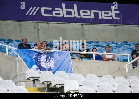 Strovolos, Chypre. 31 août 2023. Les supporters de Gand photographiés lors d'un match de football entre l'APOEL FC chypriote et le Belge KAA Gent, jeudi 31 août 2023 à Strovolos, Chypre, étape de retour des play-off pour la compétition UEFA Europa Conference League. BELGA PHOTO GEORGE CHRISTOPHOROU crédit : Belga News Agency/Alamy Live News Banque D'Images