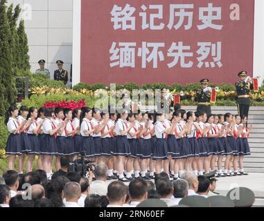 (150707) -- PÉKIN, le 7 juillet 2015 -- cérémonie d'ouverture de la Grande victoire, exposition de contribution historique pour marquer le 78e anniversaire du début de la guerre de résistance du peuple chinois contre l'agression japonaise, tenue à Pékin, capitale de la Chine, le 7 juillet 2015. )(MCG) CHINA-BEIJING-ANTI-JAPANESE WAR-78E ANNIVERSAIRE-EXHIBITION (CN) WangxYe PUBLICATIONxNOTxINxCHN 150707 Beijing juillet 7 2015 cérémonie d'ouverture de la Grande victoire exposition historique de contribution pour marquer le 78e anniversaire du début des célébrités chinoises S était de résistance contre l'agression japonaise EST héros à Beijing Capi Banque D'Images