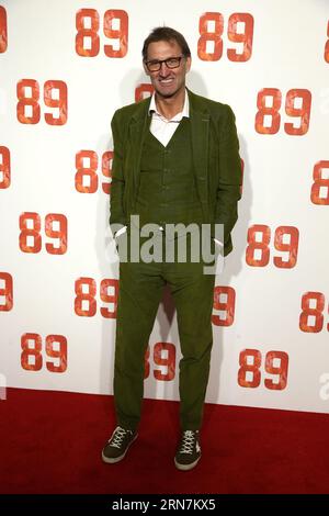 Tony Adams assiste à la première mondiale de '89' à l'Odeon Holloway à Londres. Banque D'Images