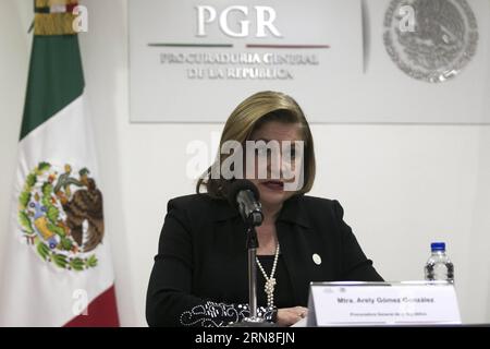 (151022) -- MEXICO, - le procureur général du Mexique, Arely Gomez, prend la parole lors d'une conférence de presse sur l'évolution de l'affaire de l'évasion du roi mexicain du cartel de la drogue, Joaquin Guzman Loera, alias El Chapo , à Mexico, capitale du Mexique, le 21 octobre 2015. Le procureur général du Mexique, Arely Gomez, a déclaré mercredi que dans les dernières heures plusieurs personnes qui, de l'extérieur de la prison d'Altiplano, ont participé à l'évasion de Joaquin El Chapo Guzman, ont été placées en détention provisoire, parmi eux d'autres pilotes et le beau-frère de Joaquin Guzman. (fnc) (ah) MEXICO-MEXICO CITY-POLITICS-ARELY GOMEZ ALEJANDROxAYALA Banque D'Images