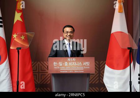 (151101) -- SÉOUL, le 1 novembre 2015 -- le premier ministre chinois Li Keqiang s'adresse au 5e Sommet des affaires Corée-Japon-Chine à Séoul, Corée du Sud, le 1 novembre 2015. )(zkr) ROK-CHINA-JAPAN-BUSINESS SUMMIT(CN) LiuxWeibing PUBLICATIONxNOTxINxCHN Séoul nov. 1 2015 le Premier ministre chinois à gauche Keqiang s'adresse au 5e Sommet d'affaires Corée Japon Corée du Sud Corée du Sud nov. 1 2015 CCR Rok China Japan Business Summit CN LiuxWeibing PUBLICATIONxNOTxINxCHN Banque D'Images