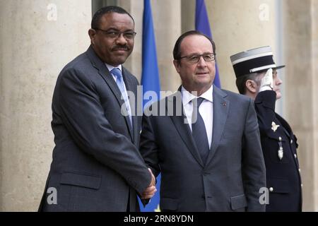 PARIS, Nov. 10, 2015 -- Ethiopian Prime Minister Mariam Dessalegn(L) is welcomed by French President Francois Hollande as he arrives at the Elysee Palace for a lunch in the honor of several African President regarding the COP21 in Paris, France, Nov.10, 2015. The 2015 United Nations Climate Change Conference (COP 21) will take place from Nov. 30 to Dec. 11 in Paris, with the objective is to achieve a legally binding and universal agreement on climate change. ) FRANCE-PARIS-COP21-HOLLAND-AFRICA THEOxDUVAL PUBLICATIONxNOTxINxCHN   Paris Nov 10 2015 Ethiopian Prime Ministers Mariam Dessalegn l IS Stock Photo