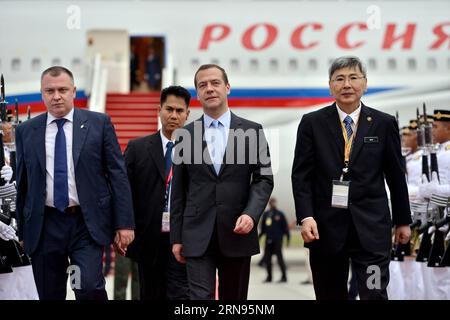 (151120) -- SEPANG (MALAYSIA), Nov. 20, 2015 -- Russian Prime Minister Dmitry Medvedev (2nd R) arrives for the 27th Association of Southeast Asian Nations (ASEAN) Summit at the Kuala Lumpur International Airport, Sepang, Malaysia, on Nov. 20, 2015. ) MALAYSIA-ASEAN-SUMMIT-ARRIVAL ChongxVoonxChung PUBLICATIONxNOTxINxCHN   151120 Sepang Malaysia Nov 20 2015 Russian Prime Ministers Dmitry Medvedev 2nd r arrives for The 27th Association of South East Asian Nations Asean Summit AT The Kuala Lumpur International Airport Sepang Malaysia ON Nov 20 2015 Malaysia Asean Summit Arrival ChongxVoonxChung PU Stock Photo