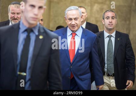 (151129) -- JERUSALEM, Nov. 29, 2015 -- Israeli Prime Minister Benjamin Netanyahu (C) arrives for the weekly cabinet meeting at the Prime Minister s office in Jerusalem, on Nov. 29, 2015. Israeli Prime Minister Benjamin Netanyahu on Sunday charged recent attacks by Palestinians are motivated by Muslim extremism rather than resistance to the Israeli occupation, shortly after two attacks occurred in Jerusalem. ) MIDEAST-JERUSALEM-ISRAEL-PM-ATTACKS-ISLAMIC EXTREMISM-MOTIVATION JINI PUBLICATIONxNOTxINxCHN   151129 Jerusalem Nov 29 2015 Israeli Prime Ministers Benjamin Netanyahu C arrives for The W Stock Photo