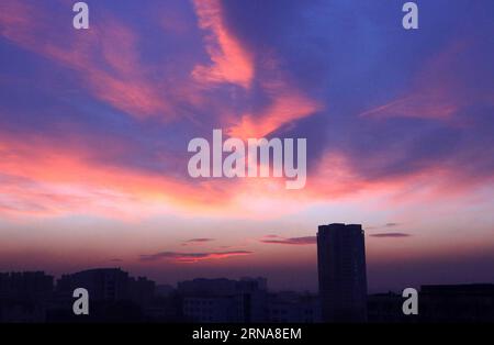 (160113) -- BEIJING, Jan. 13, 2016 --Photo taken on Jan. 13, 2016 shows the sunrise in Beijing, capital of China. ) (zwx) CHINA-BEIJING-SUNRISE(CN) FengxXiaodong PUBLICATIONxNOTxINxCHN   160113 Beijing Jan 13 2016 Photo Taken ON Jan 13 2016 Shows The Sunrise in Beijing Capital of China zwx China Beijing Sunrise CN  PUBLICATIONxNOTxINxCHN Stock Photo