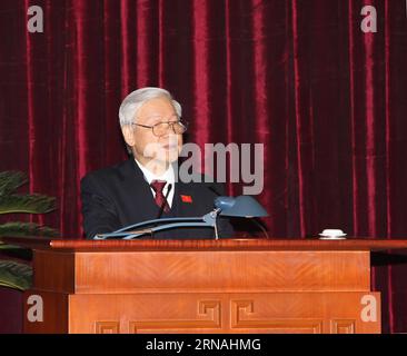 (160127) -- HANOI, 27 janvier 2016 -- Nguyen Phu Trong s'adresse à la première session plénière du 12e Comité central du Parti communiste du Vietnam à Hanoi, Vietnam, le 27 janvier 2016. Nguyen Phu Trong a été réélu secrétaire général du Comité central du 12e Parti communiste du Vietnam nouvellement élu lors de sa première séance plénière tenue mercredi.) VIETNAM-HANOI-NGUYEN PHU TRONG-GENERAL SECRETARY-CPVCC VNA PUBLICATIONxNOTxINxCHN 160127 Hanoi Jan 27 2016 Nguyen Phu Trong s'adresse à la première session plénière du 12e Comité central du Parti communiste du Vietnam à Hanoi Vietnam Jan 27 201 Banque D'Images