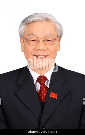 (160127) -- HANOÏ, 27 janvier 2016 -- une photo de dossier prise en 2011 montre Nguyen Phu Trong. Nguyen Phu Trong a été réélu secrétaire général du Comité central du 12e Parti communiste du Vietnam nouvellement élu lors de sa première séance plénière tenue le 27 janvier 2016.) VIETNAM-HANOI-NGUYEN PHU TRONG-GENERAL SECRETARY-CPVCC VNA PUBLICATIONxNOTxINxCHN 160127 Hanoi Jan 27 2016 fichier photo prise en 2011 montre Nguyen Phu Trong Nguyen Phu Trong a été élu à juste titre Secrétaire général du Comité central du 12e Parti communiste du Vietnam nouvellement élu dans sa première plénière héros LE 27 janvier 2016 vie Banque D'Images