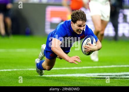 File photo dated 19-03-2022 of France's Antoine Dupont. France captain Antoine Dupont will be among the star names on show at the World Cup. Issue date: Friday September 1, 2023. Banque D'Images
