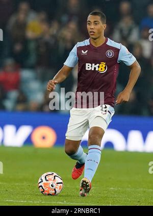 Birmingham, Royaume-Uni. 31 août 2023. Youri Tielemans d'Aston Villa lors du match de l'UEFA Europa Conference League à Villa Park, Birmingham. Le crédit photo devrait se lire : Andrew Yates/Sportimage crédit : Sportimage Ltd/Alamy Live News Banque D'Images