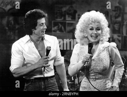 Film RHINESTONE 1984 20th Century Fox avec Dolly Parton et Sylvester Stallone Banque D'Images