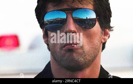 COBRA 1986 Warner Bros. Film avec Sylvester Stallone Banque D'Images