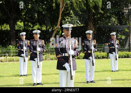 (160612) -- MANILA, June 12, 2016 -- Honor guards stand at attention as confetti rain down on them during the celebration of the 118th Philippine Independence Day in Manila, the Philippines, June 12, 2016. The Philippines celebrated the 118th anniversary of the proclamation of independence from Spanish rule. ) (lyi) PHILIPPINES-MANILA-118TH INDEPENDENCE DAY-CELEBRATION RouellexUmali PUBLICATIONxNOTxINxCHN   160612 Manila June 12 2016 HONOR Guards stand AT Attention As Confetti Rain Down ON THEM during The Celebration of The 118th Philippine Independence Day in Manila The Philippines June 12 20 Stock Photo