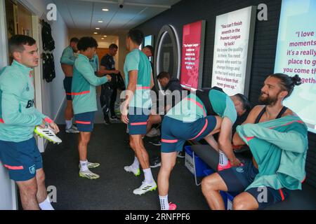 Burnley, Royaume-Uni. 31 août 2023. Burnley FC pendant leur séance d'entraînement avant le match de Tottenham Hotspur Premier League au Turf Moor 2 septembre crédit : Sharon Dobson/Alamy Live News Banque D'Images